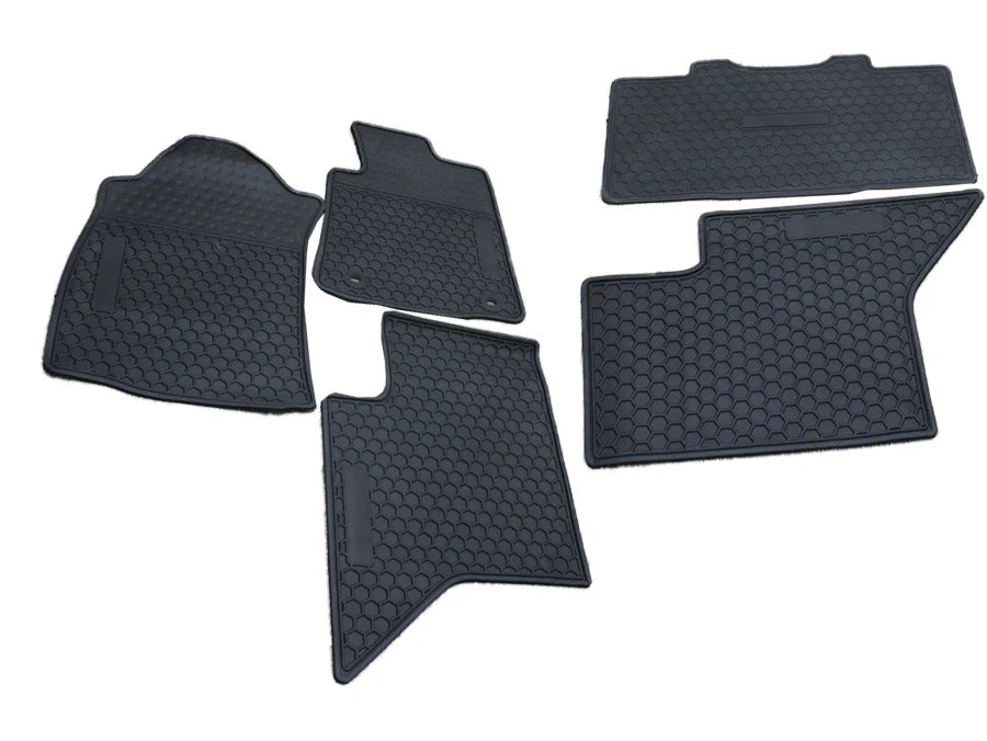 Toyota Hilux 2016+ Rubber Mats Set