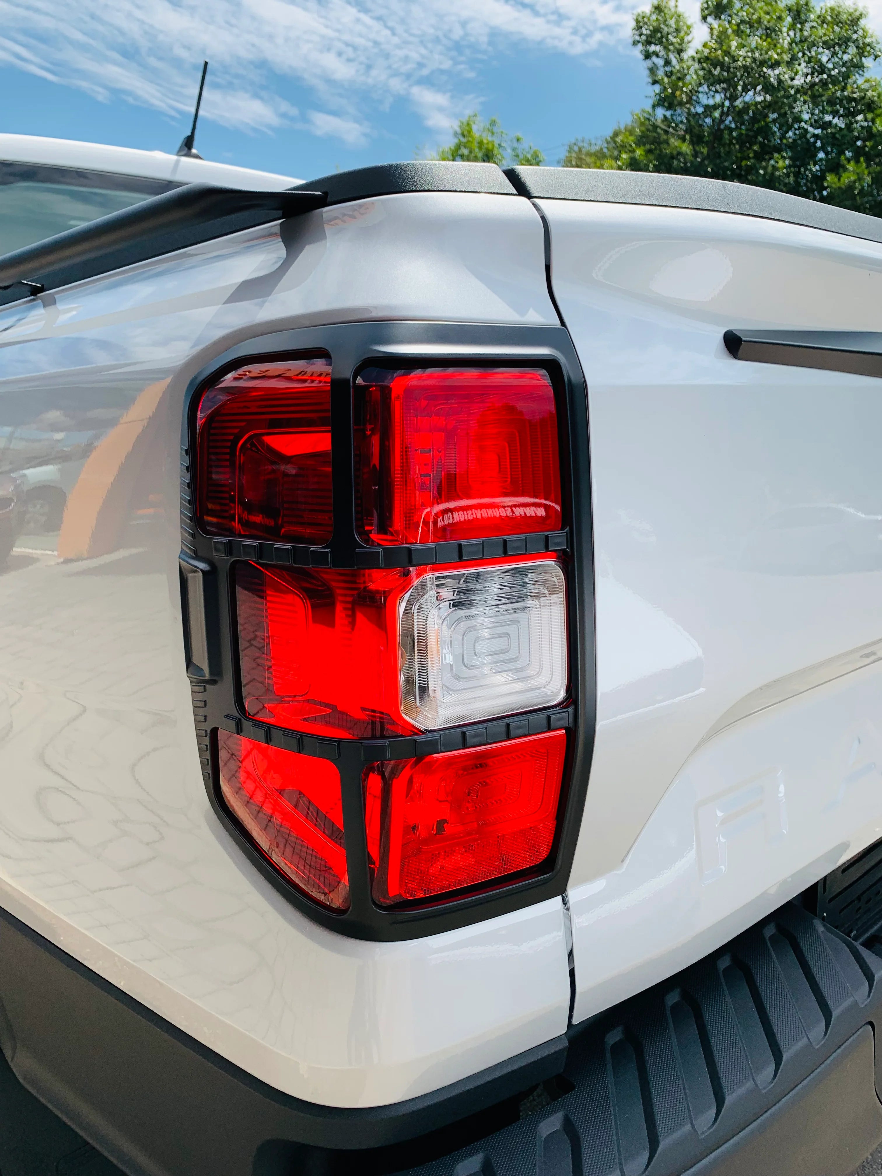 Ford Ranger 2023+ Tail Lamp Trim Low Spec